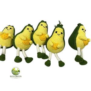 Llavero de Aguacate Tejido a Crochet Hecho a Mano, Adorno de Bolsa con Forma de Fruta Amigurumi, Lana y Algodón, Tamaño Personalizado, Ideal para Mejores Amigos - Product Image 1