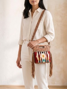Sac à bandoulière en laine fait main, style ethnique bohème, avec franges, sac fourre-tout, sangle en cuir, motif floral, pour un usage quotidien - Product Image 5