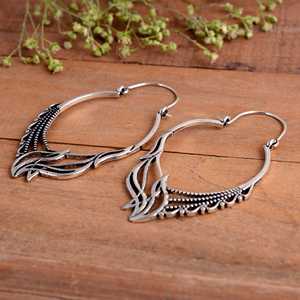 Pendientes Colgantes de Aro Tribales Bohemios Hippies de Plata de Ley 925 Hechos a Mano con Diseño de Hoja y Pluma Oxidada, Joyería de Regalo para Fiesta de Mujer - Product Image 2