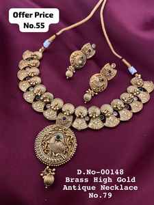 Conjunto de Collar con Colgante de Pavo Real en Latón Antiguo Dorado de Alta Calidad con Pendientes - Product Image 3