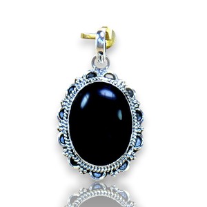 Colgante Ovalado de Ónix Negro Hecho a Mano con Engaste de Plata de Ley 925, Collar de Piedra en Forma de Lágrima Estilo Bohemio Vintage para Regalo de Aniversario - Product Image 1