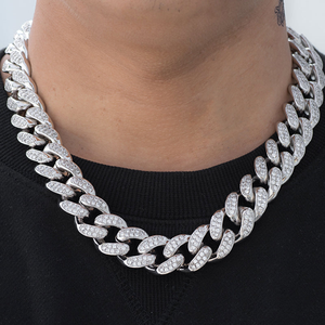 สร้อยคอแบบ Cuban Link สไตล์ฮิปฮอปพรีเมียมสำหรับผู้ชาย ประดับเพชรเลียนแบบ ดีไซน์หรูหราสำหรับงานปาร์ตี้และงานแสดงบนเวที - Product Image 5