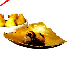 Nueva Bandeja Decorativa de Metal con Forma de Hoja Dorada, Centro de Mesa Moderno con Borde Irregular para Decoración del Hogar, Mesa de Boda - Product Image 1