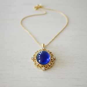 Colgante con Bisel de Zafiro Real, Cabujón Ovalado Azul Vintage, Plata de Ley 925, Chapado en Oro de 14K, Joyería de Diseño, Regalo para - Product Image 1