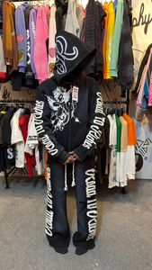 Wholesale Sun Faded <b>Distressed</b> Embroidery Men Streetwear Tracksuit Screen Printing Logo Tracksuit with Drawstring - Product Image 3