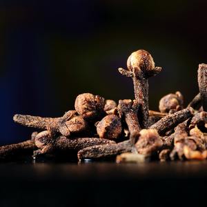 Clavos Naturales Premium en Venta, Clavos de Alta Calidad, Perfectos para Suministro al por Mayor a Precios Competitivos - Product Image 2