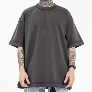 Camiseta de Algodón 100% con Estampado de Anime Vintage para Hombre, Estilo Harajuku, Ropa Urbana de Verano, Manga Corta, Corte Regular, Informal - Product Image 2