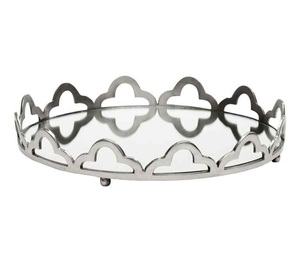 Bandeja de metal y vidrio de lujo para una mesa sofisticada en cenas, eventos de hostelería, bodas, banquetes y fiestas. - Product Image 1
