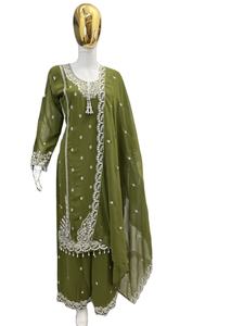 Ropa de Diseñador: Salwar Kameez de Tela Georgette Fox Pesada con Bordado de Lentejuelas, Top Reversible para Fiesta y Plazzo Dupatta - Zain Exports - Product Image 2