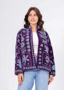 Chaqueta artística bordada para mujer, chaqueta de terciopelo reversible Suzani, artesanía tradicional de lujo, abrigo bohemio para dama - Product Image 2
