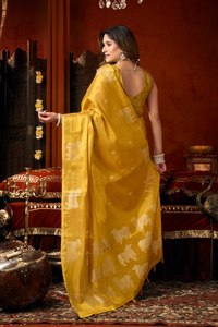 Premium All-Over Floral Weaving Banarasi <b>Tissue</b> Silk Sarees Ethnically Designed Ethnic Bandanas for <b>Wedding</b> Collections - Product Image 4