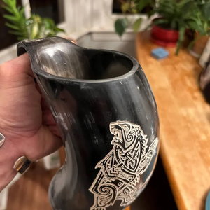 Mug en corne de buffle sculpté de qualité supérieure - Mugs en corne de viking pour décorations de mariage de HANNAN HANDICRAFT - Product Image 6