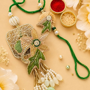 Ensemble Rakhi et Lumba pour Bhai Bhabhi, Rakhi artisanal en perles Kundan, combo pour Raksha Bandhan, ensemble cadeau Rakhi traditionnel de designer - Product Image 5