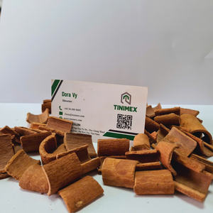 Precio competitivo cortes cuadrados de canela/shynamon en rodajas cuadradas de sabor fuerte/casia cortada cuadrada cosechada en el bosque - Product Image 1