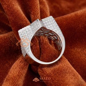 Anillo de Plata de Ley 925 con Incrustaciones de Estrellas – Piedras con Micro Pavé y Corte Baguette – Anillo de Plata para Hombre con Estrellas Incrustadas – Lujo - Product Image 3