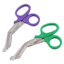 Ciseaux d'infirmière personnalisés avec poignées de différentes couleurs : rouge, vert, noir, jaune, blanc, orange et rose - Product Image 5