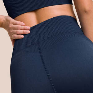 Conjuntos Deportivos de Dos Piezas para Mujer, Leggings de Cintura Alta con Top Corto, Secado Rápido y Ecológicos, Ropa Deportiva para Gimnasio y Yoga - Product Image 2
