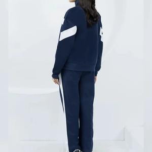 Conjuntos Deportivos Hechos en Pakistán para Mujer, Otoño-Invierno 2025, Traje Deportivo Personalizado de 2 Piezas - Product Image 2