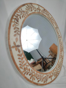 Resina Art Deco Marco de espejo de pared decorativo Hecho a mano Mejor calidad por Crafting Crafts - Product Image 3