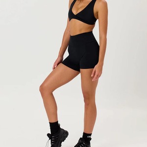 Ensemble de shorts de yoga taille haute sans coutures, col rond, dos nu, longueur intégrale, noir uni, en Spandex et Polyester, deux pièces, pour femme, tenue de sport - Product Image 5
