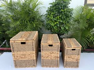 Ensemble de boîtes de rangement rectangulaires en jonc de jacinthe d'eau coloré avec couvercle, durables, écologiques, empilables, capacité de 35 L, fabrication vietnamienne, pour la maison et le bureau - Product Image 2