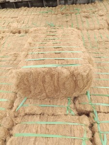 Nouvelle Fibre de Coco Dorée de Qualité Supérieure, Longueur de 5 à 25 cm, Matériau Propre à 3% d'Impuretés pour Remplissage de Matelas - Product Image 1
