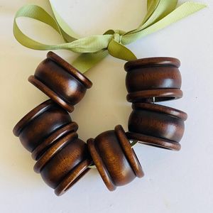 <b>Resin</b> Decorative Napkin <b>Rings</b> for Home Table Setting Premium Quality Accessories - Product Image 1