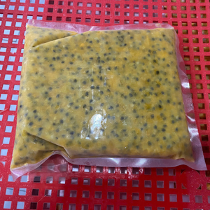 Fruta de la Pasión Congelada IQF de Darlac Farms, Vietnam (Dak Lak), Paquete al Vacío de 20 kg, Certificación HACCP/ISO, Marca Privada, Proveedor OEM - Product Image 3