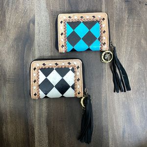 Porte-monnaie à carreaux en cuir repoussé à la main pour femmes porte-cartes à fermeture éclair de style vintage avec porte-clés gland et blocage RFID - Product Image 5