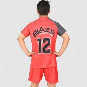 ชุดเสื้อฟุตบอลสีแดง Blaze Sports Wear แขนสั้น คอกลม ลายเรขาคณิต ระบายเหงื่อได้ดี ทรงสปอร์ต ชุดยูนิฟอร์มผู้ชาย - Product Image 4