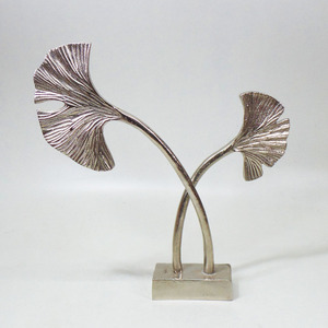 Escultura Abstracta Contemporánea de Aluminio Fundido, Pieza de Arte Hecha a Mano para Decoración de Interiores de Lujo - Product Image 1