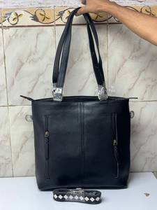 Nouveauté : Sacs fourre-tout et sacs à bandoulière en cuir de vachette véritable 100% à poils, motif à carreaux style occidental, avec motifs floraux gravés à la main - Product Image 2