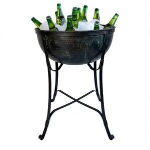 Bac à boissons galvanisé style ferme avec support en fer forgé, grande capacité, seau à boissons en métal, refroidisseur de fête pour vin et bière - Product Image 2