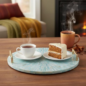Plateau de service décoratif de luxe en nacre durable avec poignées dorées – Haute qualité, élégant, étanche et léger - Product Image 6