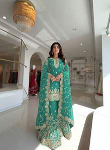 Tenue traditionnelle indienne en soie Pur Gmy avec broderie lourde, travail de sequins et de cordons, travail de rivets et de perles, ensemble Salwar Kameez - Product Image 3