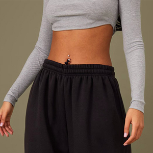 Pantalon de jogging ample noir foncé pour femme, en polyester et coton, coupe oversize, qualité supérieure OEM - Product Image 4