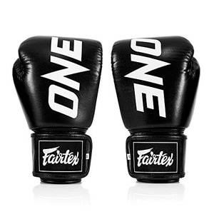 Gants de boxe Fairtex noirs personnalisés, cuir de haute qualité, gants de boxe professionnels, logo personnalisé, gants de sparring pour MMA - Product Image 5