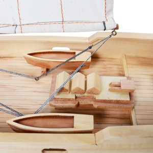 Modelo de Yate Bluenose II de Madera de Cedro Hecho a Mano, Completamente Ensamblado, para Decoración del Hogar y Regalo - Hecho en Vietnam - Product Image 6