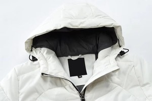 Veste de ski et de snowboard pour femmes, imperméable, coupe-vent, blanche, matelassée, à capuche, avec poches zippées, isolation synthétique - Product Image 3