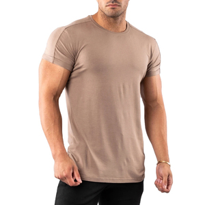 Camisetas de gimnasio de punto ajustadas para hombre al por mayor OEM, 100% algodón, transpirables, ecológicas, con cuello redondo y dobladillo regular para fitness muscular. - Product Image 3