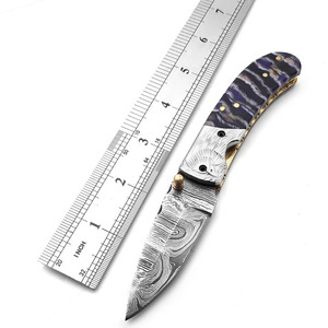 Couteau pliant en acier Damas avec manche en résine violette, couteau de poche pour la chasse, le camping et les activités de plein air, fabriqué en usine - Product Image 2