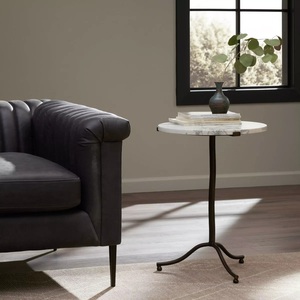 Table d'appoint ronde moderne avec plateau flottant élégant, colonne centrale fine et base surélevée lestée – Support de présentation idéal pour les bars - Product Image 6