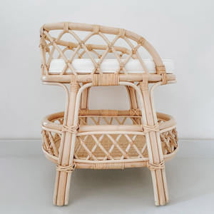 Table à langer en rotin pour poupées, bon prix, jouets naturels faits à la main pour enfants. - Product Image 5