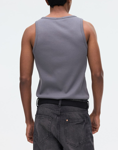Camiseta sin mangas de algodón lavado de 230 g, estilo retro con cuello redondo, de tejido grueso, para gimnasio, correr y uso casual. - Product Image 5
