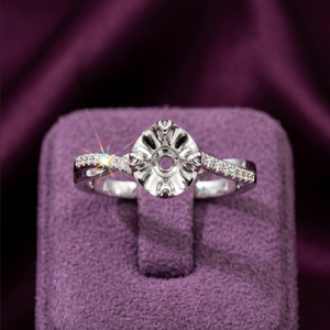 Hongkong แหวนหมั้นแบบกึ่งเม้าท์สำหรับผู้หญิง18K สีพื้นสีขาวทองแท้ VS Si มีการตั้งค่าง่ามเพชรแบบกึ่งเม้าท์คุณภาพดี - Product Image 1