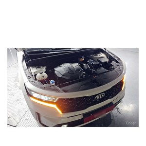 Para Kia Sorento Diésel 2.2 2WD Automático, Modelo de Junio de 2021, con 77,900 km, Asientos de Cuero, Volante a la Izquierda - Product Image 5