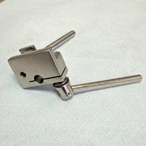 Abrazadera de riel Thompson 41910 para instrumentos laparoscópicos - Product Image 1