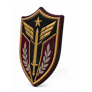 Badges de poitrine personnalisés, conçus avec un matériau durable, des détails impeccables et une fixation facile pour les vêtements et les accessoires. - Product Image 3