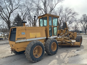 Niveleuse à moteur d'occasion 1993 830, équipement de construction lourd, vente en gros - Product Image 1