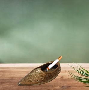 Modern <b>brushed</b> brass round covered ashtray topped <b>with</b> a bird <b>handle</b> lid, available at wholesale prices. - Product Image 6